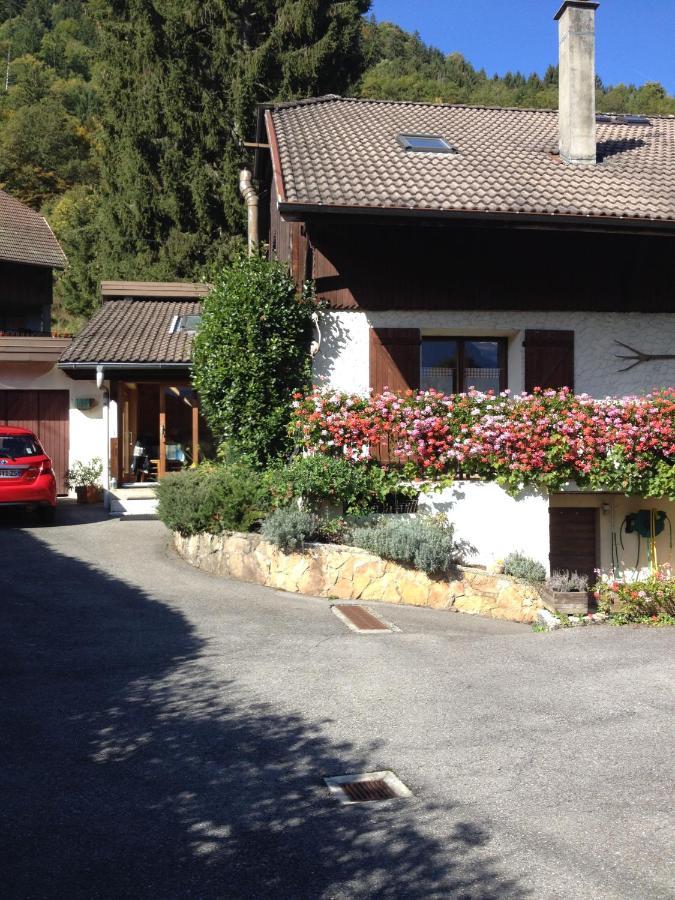 Marignier Au Coeur Des Alpes B&B 외부 사진